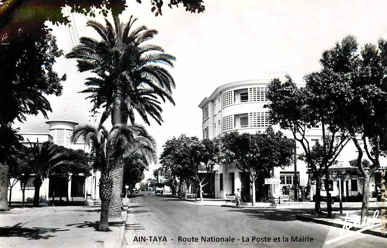 Ain-Taya - Route Nationale - Poste et Mairie.jpg